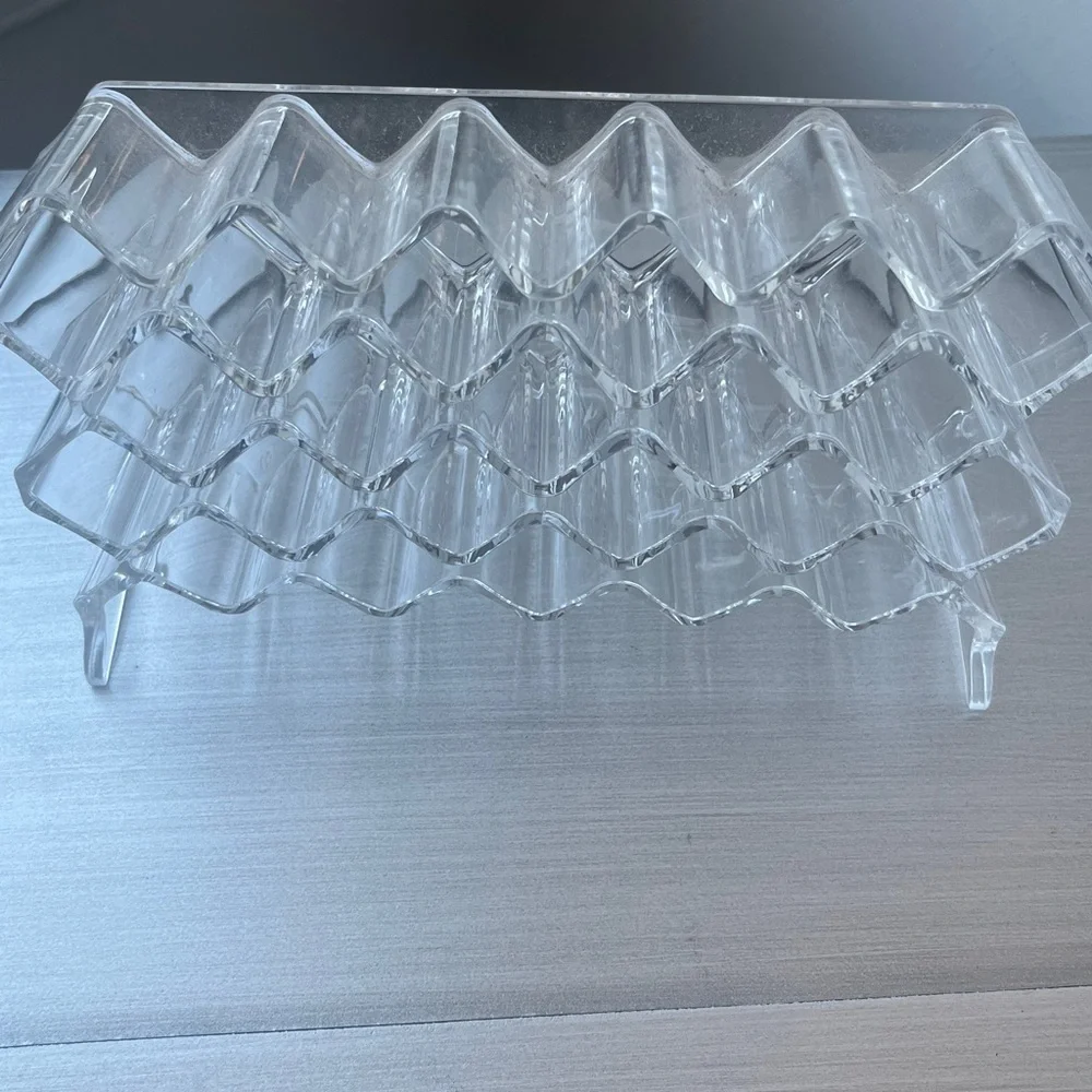 Clear Acrylic Lipstick Holder